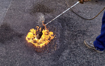 Tiltups End flat roofing repairs